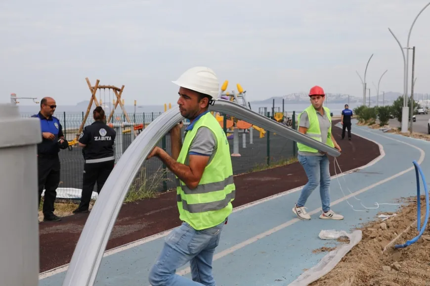 Turgutreis Kıyı Şeridinde Aydınlatma Çalışmaları Başladı