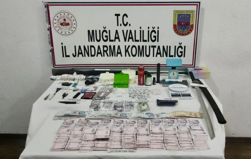 Samuray kılıçlı uyuşturucu satıcısı