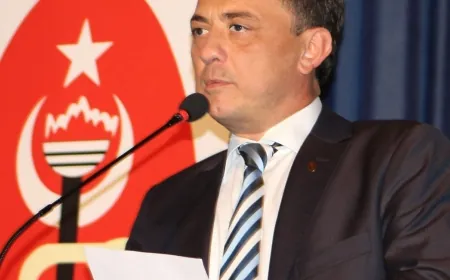 Veteriner Hekimleri Odası Başkanı yeniden Serkan Alpözen seçildi
