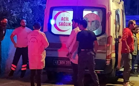 15 yaşındaki kız tartıştığı annesini göğsünden  bıçakladı