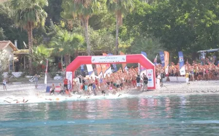 Fethiye’de Açık Su Yüzme Yarışı Büyük İlgi Gördü   