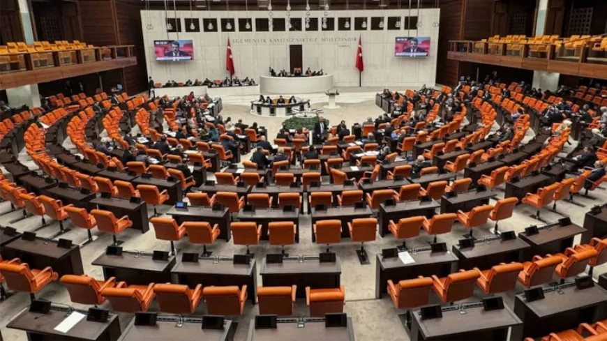 230 bin öğretmenin beklediği kanun yasalaştı. Neler getiriyor?
