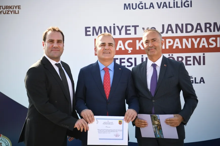 Vali Akbıyık’tan Polat ve Eraslan’a Bodrum’a katkı teşekkürü