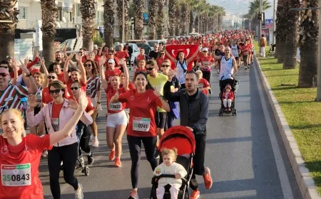 Binlerce kişi Ata’dan Ana’ya Saygı Koşusu’na katıldı