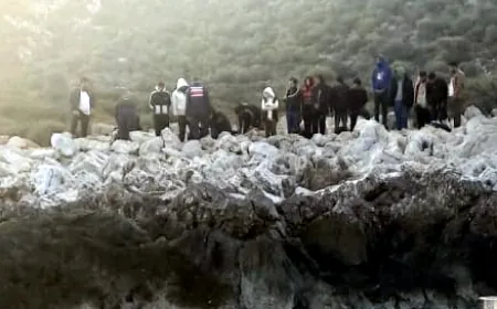 Muğla Açıklarında 34 Göçmen yakalandı, kayalıklara terk edilen 18 göçmen kurtarıldı