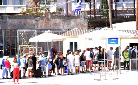 Türk turistlerin Ege’deki tatil tercihi Midilli adası oldu, Ekspres vize ile geçen turist sayısı açıklandı