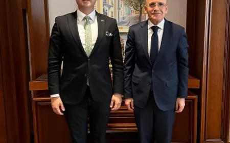 CHP’li Mandalinci Bodrum’un borçları için bakan Şimşek ile görüştü