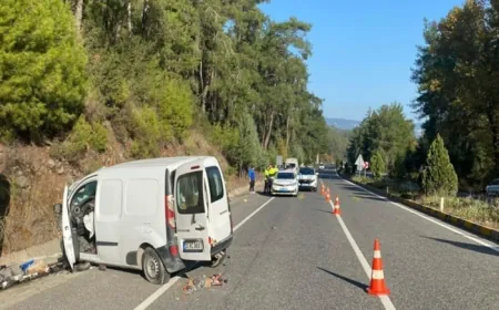 Marmaris'te Kamyonet Kazası: İki Çocuk Hayatını Kaybetti