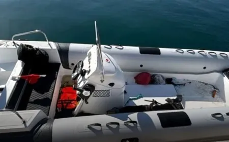 İnsan tacirlerinin gözü döndü, 4 metrelik lastik bota 35 kişi bindirmişler