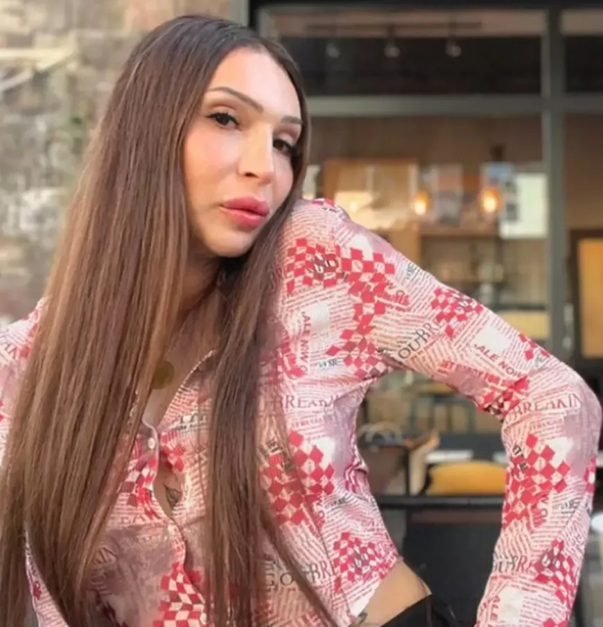 Sanatçı Ahmet’ti, Meli Mendeli oldu