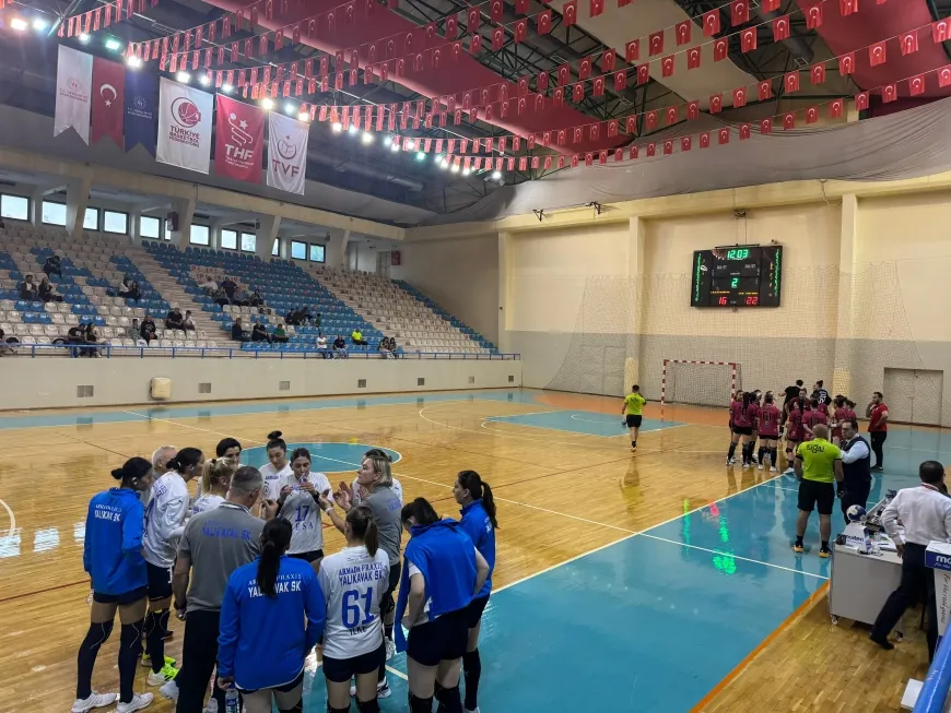 Yalıkavak hentbol takımı Adasokağı deplasmanından puanla dönüyor