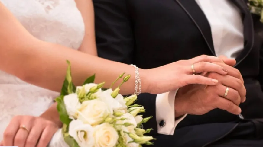 Gelin ve 2 bin kişi kilisede düğün için damadı beklerken, damat poliste gözaltında çıktı