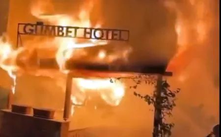 Gümbet'te otel yandı