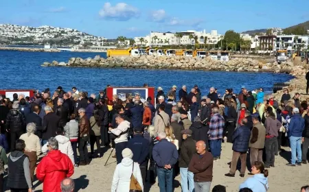 Turgutreis'deki sahil güvenlik limanı için Bodrum Muğla Tek yürek "PROJEYİ İSTEMİYORUZ- TURGUTREİS MARİNAYI KAMULAŞTIRIN-ORAYI YAPIN"