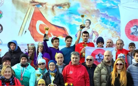 Gazi Ata Dağ Koşusu’nda her adım yanan alanlarda fidan olacak