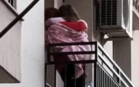 Otelde can pazarı yaşandı..Turistik otelde yangın faciası. Otel’de çıkan yangında bir kişi balkondan atlayarak yaşamını yitirdi 11 kişi hastanelik oldu