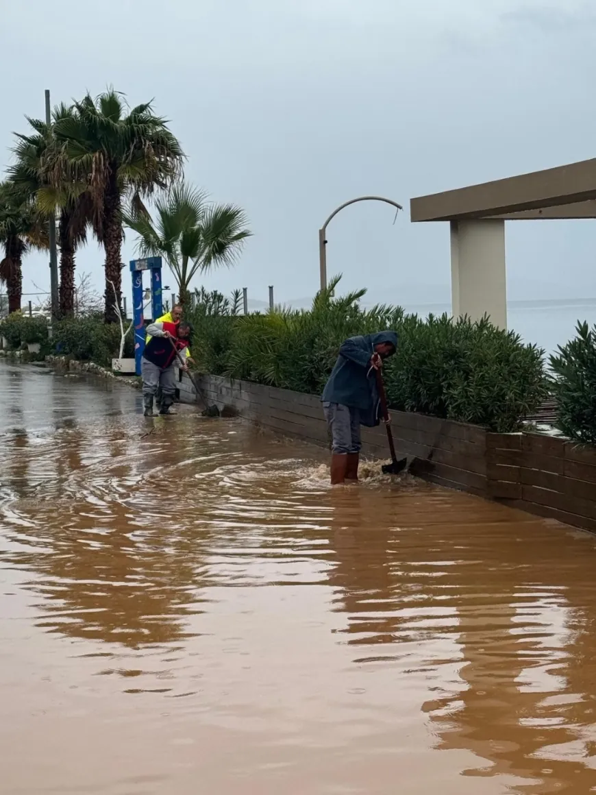 Bodrum’da yağmur önlemleri felaketi önledi.. Tamer Mandalinci ““Yağışlardan memnunuz olumsuzluklara hazırız”