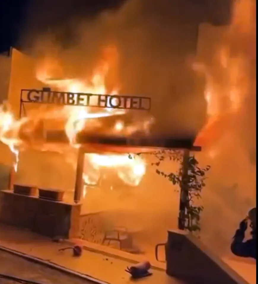Gümbet'te otel yandı