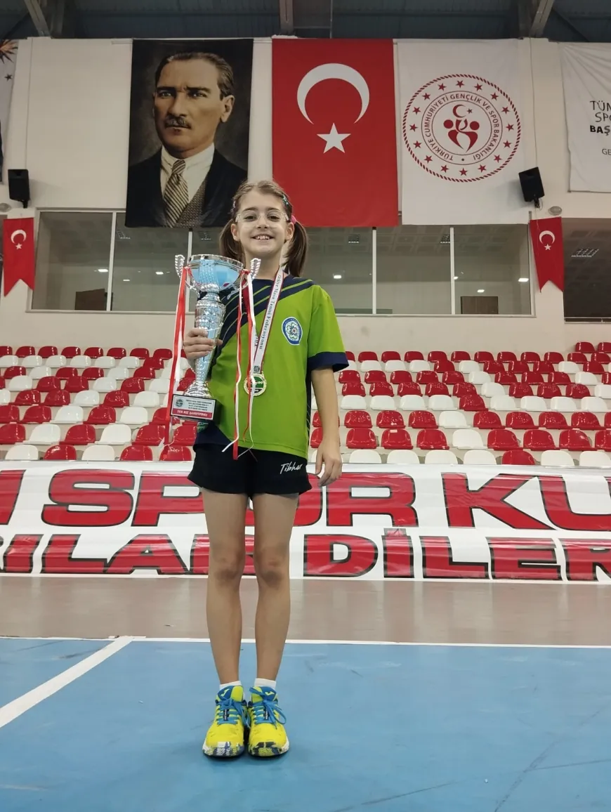 Muğlalı Aybige masa tenisinde Türkiye şampiyonu oldu
