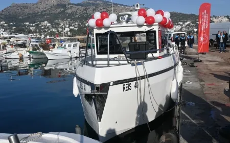 Reis 48 Bodrum’da denize indirildi.. Barış Saylak "Denizlerimize büyük katkı sağlayacak"