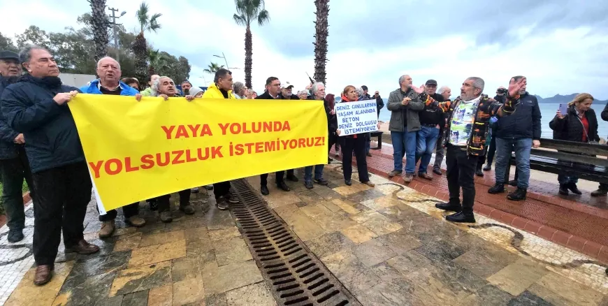 Turgutreis’de Liman inşaatı için yol kapatıp eylem yaptılar