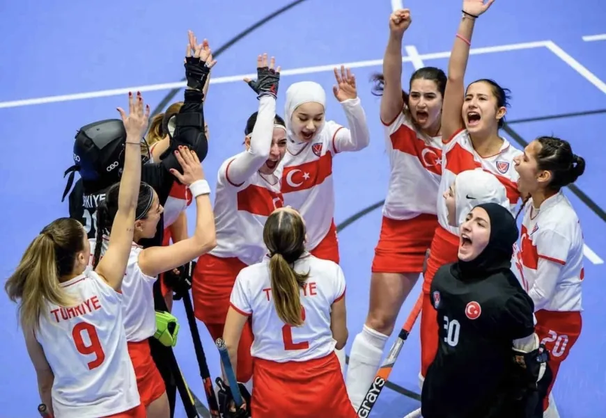 Muğlalı hokey sporcuları Avrupa zaferi yaşadı