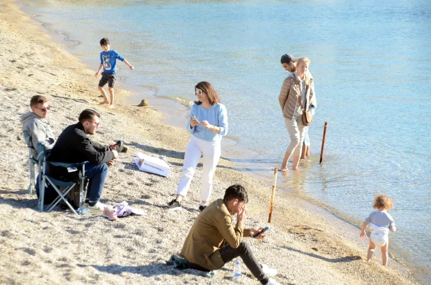 Ocak ayında güneş ve deniz keyfi yaptılar