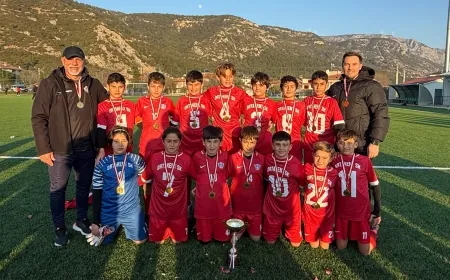 FUTBOLDA ORTAKENT U12 TEKRAR İL ŞAMPİYONU OLDU