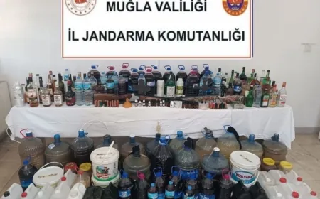 Yarım ton kaçak alkol ele geçirildi.