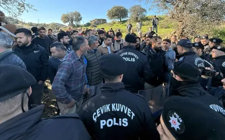 Bodrum’da yıkımda Belediye’ye tepki “Gariban vatandaşın evini yıkarken lüks villalar ve oteller duruyor, Ortakent’deki AVM neden yıkılmıyor”