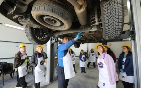 Muğlalı kadınlar oto tamirciliğine el attı