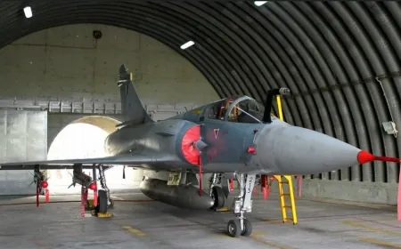 Fransa’dan Yunanistan’a savaş uçağı kazığı