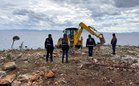 Mazı'da denize sıfır hazine arazisini  tel ve duvar ile çevirip fidan diken uyanıklara müdahale