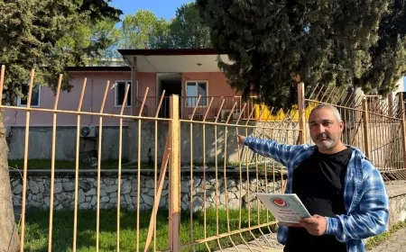 Sağlık Bakanlığı’nın “YIKIN” dediği hastane üç haftadır faaliyetine devam ediyor