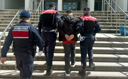 25 ayrı suçtan 33 yıl hapis cezası ile aranan kişi Bodrum’da ele geçirildi.