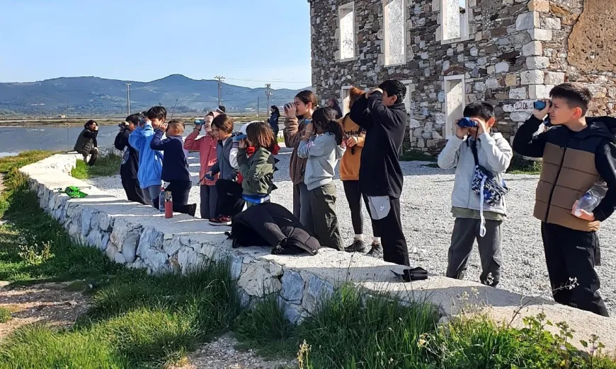 Geleceğin kuş gözlemcileri yetiştiriliyor
