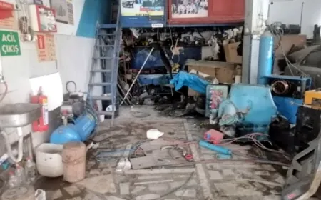 Sanayideki tamircide karpit kazanı patladı bir kişi ağır yaralandı