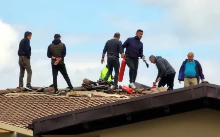 İzolasyon yaparken villanın çatısında yangın çıkardılar