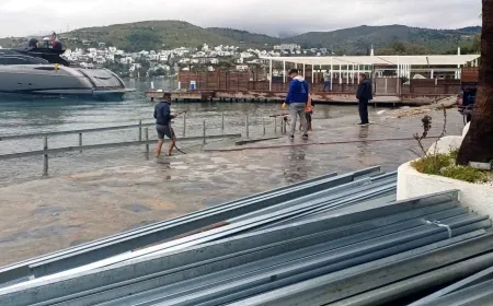 Türkbükü'nde kaçak iskele kaldırıldı, 1 milyon TL. ceza yazıldı