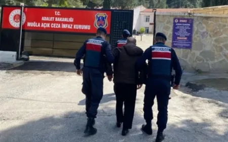 24 yıl hapisle aranan firari, evinde yakalandı