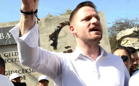 Bodrum’dan Muğla’ya öğrenciler için yürüyen CHP PM üyesi Denizaslanı hakkında soruşturma açıldı