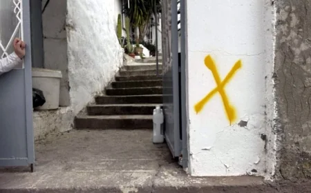 Turistik adada korkutan çatlaklar, bazı evlerin tahliyesine ve olağanüstü hal uygulamasına karar verilecek