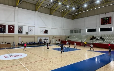 Yalıkavakspor hentbol takımı Türkiye Kupası’nda yarı finalde