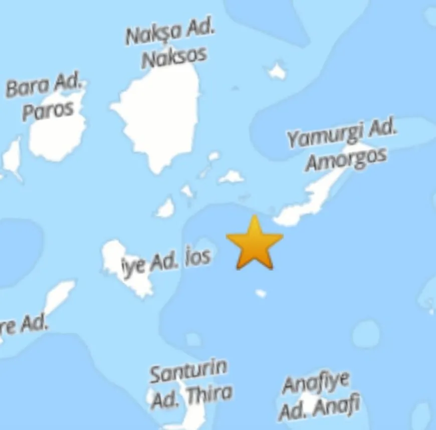 Son Dakika... Ege'de korkutan deprem! Santorini uyanıyor mu?