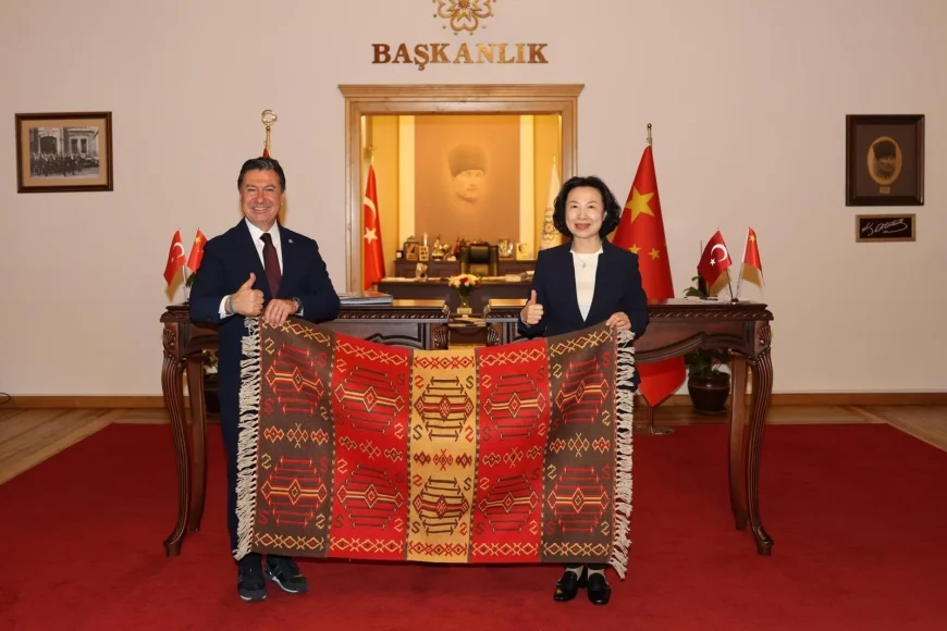 Çin’den Muğla’ya kardeş geldi