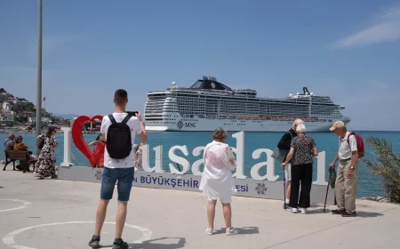 MSC Divina 4 bin 748 yolcusuyla geldi