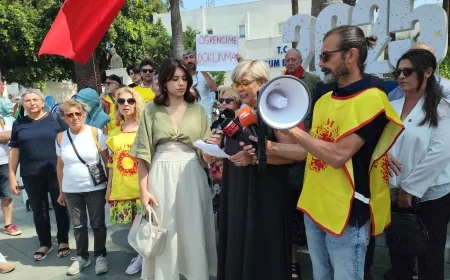 Bodrum’da velilerden “Öğrencime dokunma “ eylem ve basın açıklaması  “Öğrencilere kınama cezası vermek kınanacak bir durumdur’