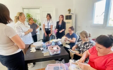 Çiftlik köyünün kadınları geleneksel sanatları yaşatıyor