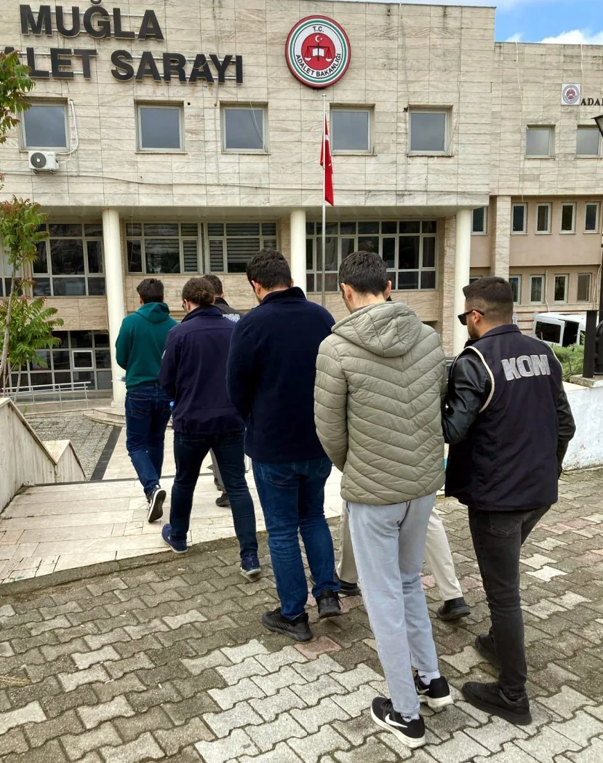 Muğla’da FETÖ terör örgütü üyeleri yakalandı