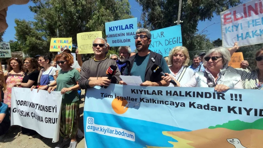 BODRUM'DA HER YER AYNI....Gümüşlük halk plajında "Sezon başladı işgaller hortladı" eylemi yaptılar